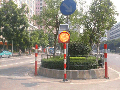 太陽(yáng)能黃閃燈安裝時(shí)需要注意什么？