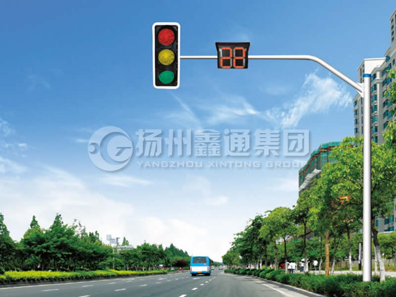 XHDG-010，彎臂信號燈桿，臨沂信號燈桿