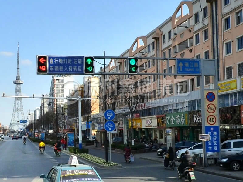 XHDG-022，框架信號燈桿